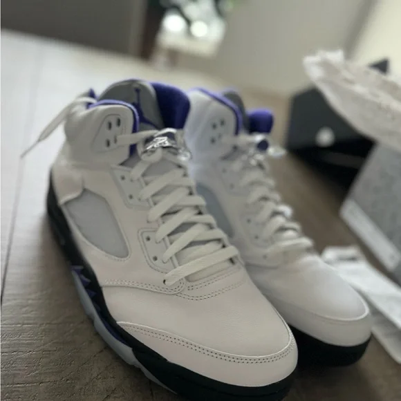 Brand New Air Jordan Retro 5s - Never Worn, Still in box